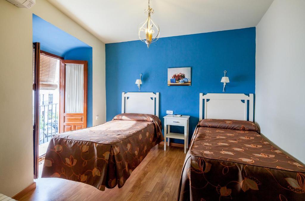 Hostal El Caballo Blanco Osuna Ruang foto